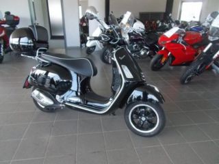VESPA GTS 300 Super ABS rif. 23692773