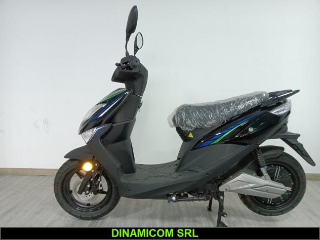 F17+ DOVE + STA PER DOPPIA BATTERIA - L1e 50cc - Foto 6