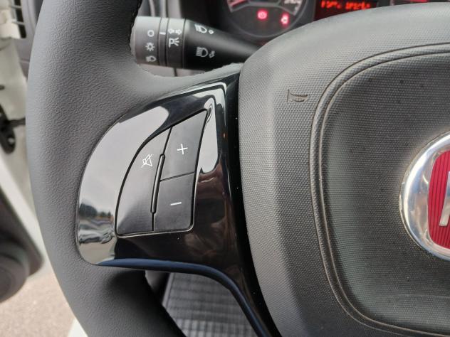 Fiat Fiorino 1.3 MJT 95CV SX 2020 - Foto 9