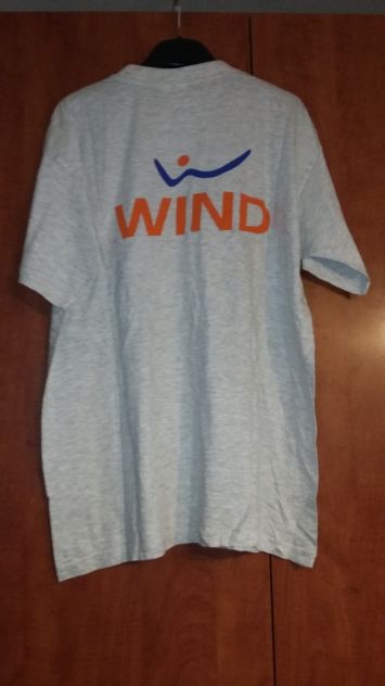 T-SHIRT WIND - Foto 2