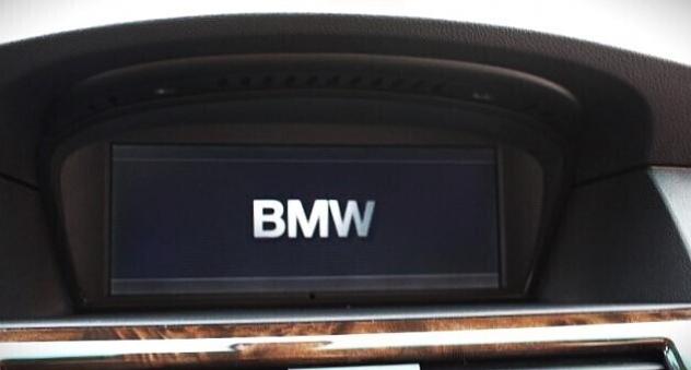 Bmw 530d Touring Futura DA AMATORE FULL OPTIONALS 8 GOMME SU CERCHI LEGA - Foto 6
