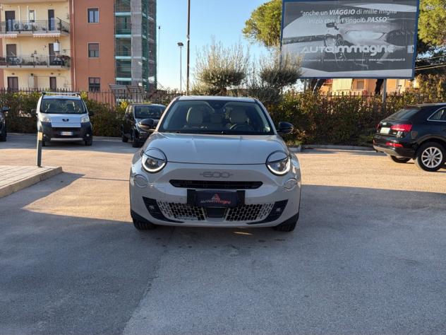 FIAT 600 600 1.2 hybrid La Prima 110cv auto - Foto 2