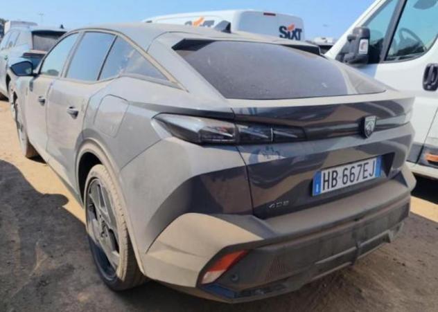 PEUGEOT 408 Plug-in Hybrid 225 e-EAT8 GT rif. 24051897 - Foto 5