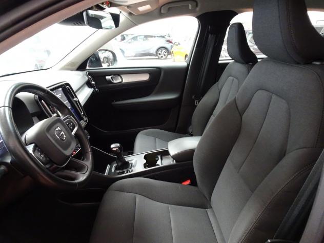 Volvo XC40 (2017--) D3 Momentum - Foto 8