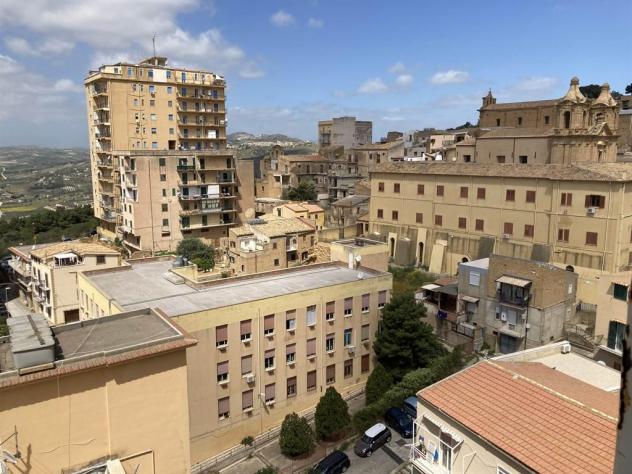 Panorama sud-ovest-nord.Da Punta bianca a Porto Empedocle al centro storico. - Foto 2
