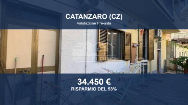 Immobile in asta di 125 m² con più di 5 locali in vendita a Catanzaro