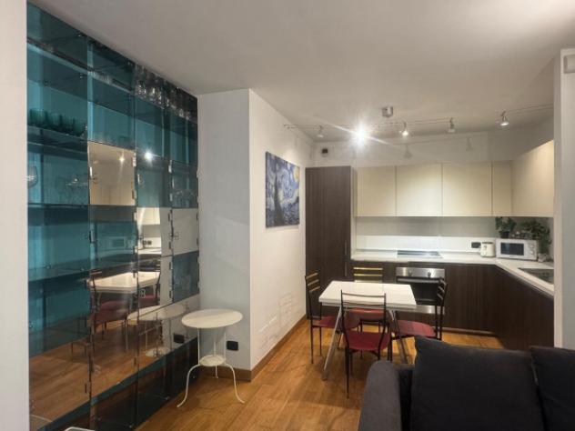 Appartamento di 69 m² con 2 locali e box auto in affitto a Milano - Foto 10