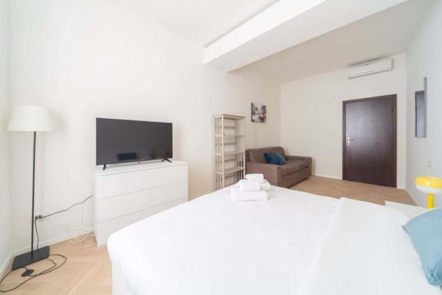 Charming 2-Bedroom Apartment in Milanese Building - Foto 5