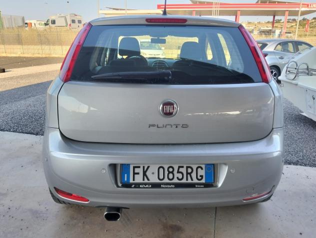 Fiat Punto 1.3 MJT II S&S 95 CV 5 porte Street - Foto 10