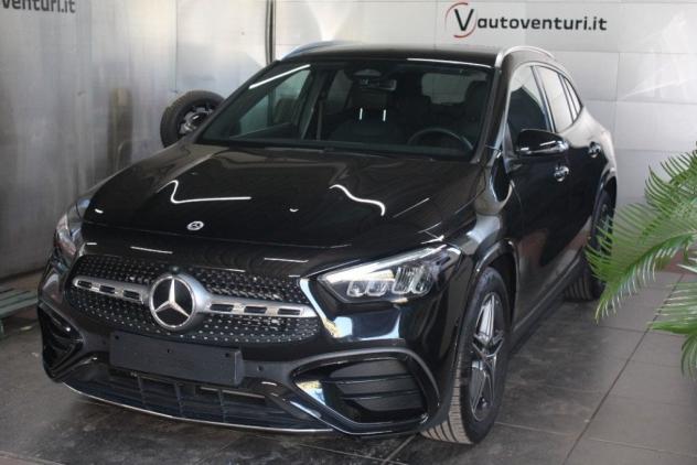 Mercedes-Benz GLA 200 200 D AMG LINE PREMIUM 150 CV - Foto 3