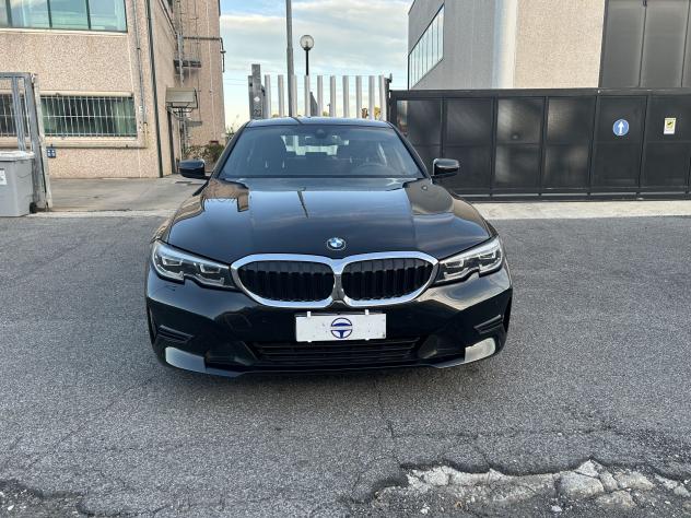 BMW Serie 3 318d Business Advantage auto - Foto 2