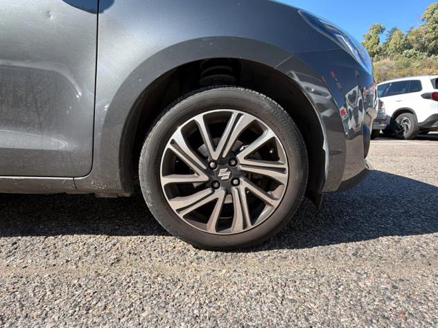 Suzuki Swift Hybrid 1.2 Hybrid Top CVT 2WD - Foto 9