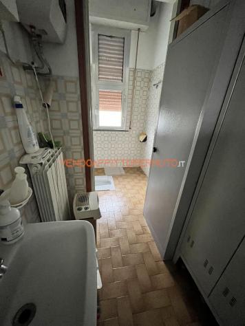 MAGAZZINO CON NEGOZIO-UFFICIO ED AREA DI PERTINENZA - Foto 3