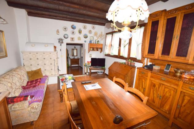 CASA INDIPENDENTE di 3 vani e di 140 mq (CAVASO DEL TOMBA) rif. H54_6 - Foto 4
