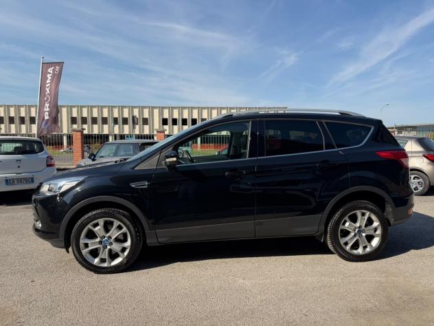 Ford Kuga 2.0 TDCi 150CV Powershift AWD Titanium - Foto 9
