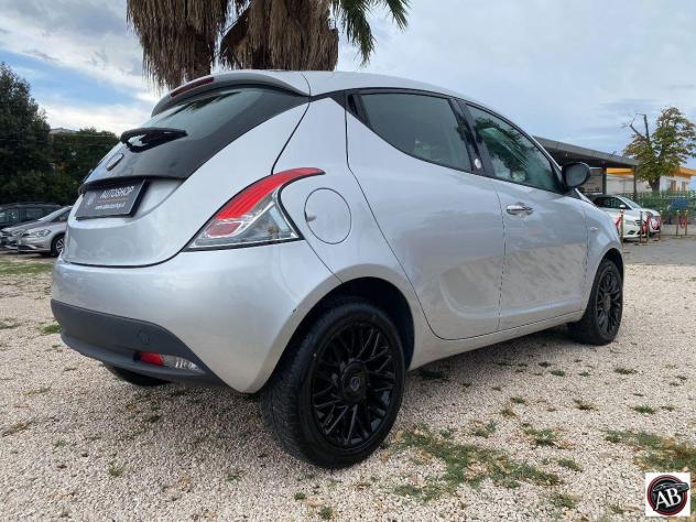 LANCIA - Ypsilon - 1.2 69 CV 5 porte GPL - UNIPRO. - NEOPATENTATI - FINANZIABILE - Foto 7