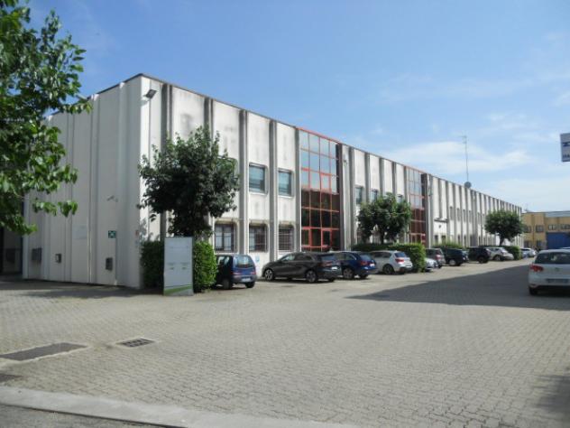 Immobile di 6335 m² con più di 5 locali in affitto a Rho - Foto 19