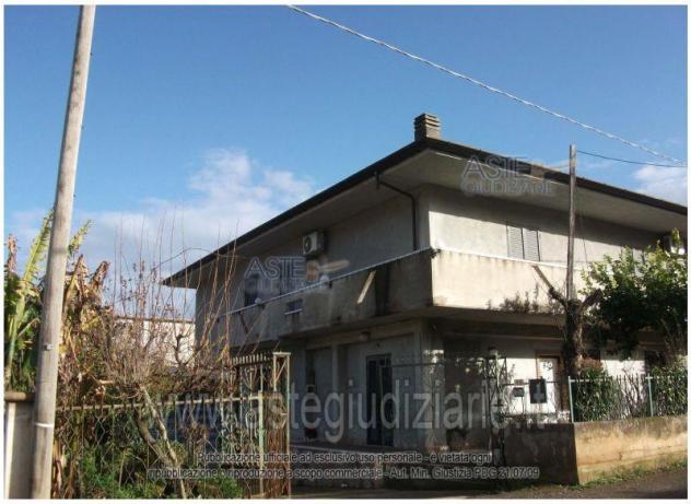 IMMOBILI-IMMOBILE RESIDENZIALE-VIA FORESTA I TRATTO N. 15