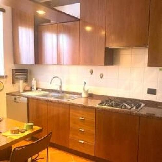 Splendida villa a schiera su tre livelli in zona ospedale - Foto 6