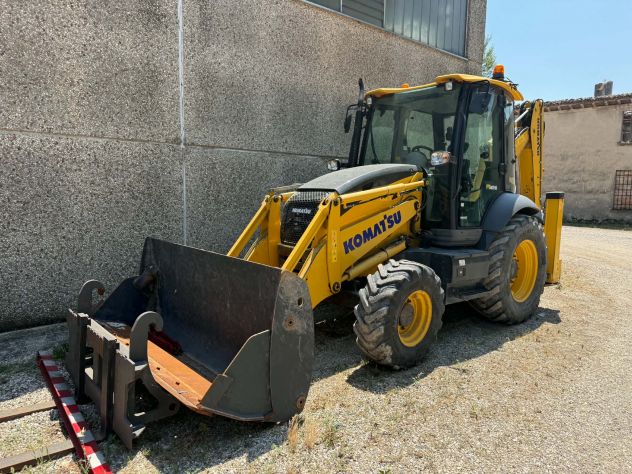 TERNA KOMATSU WB 97 R-8 - Foto 2