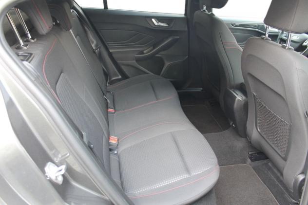 Ford Focus 1.0 EcoBoost Hybrid 125cv ST Line - Foto 10