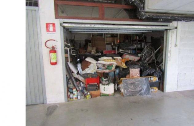 Immobile in asta di 120 m² con più di 5 locali e box auto doppio in vendita a Lavagno - Foto 4