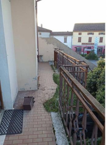 Immobile in asta di 149 m², box auto in vendita a Pescarolo ed Uniti - Foto 3