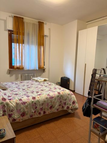 Stanza matrimoniale ad uso singola per studentessa - Foto 2