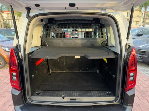 Fiat Doblo Dobl1.5 BlueHdi 100CV Combi N1 - Foto 7