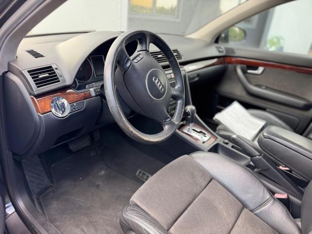 Audi A4 2.5 V6 TDI/180 CV cat quattro - Foto 10