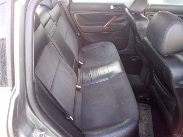 VW PASSAT 1.9TDI 130cv - Foto 4