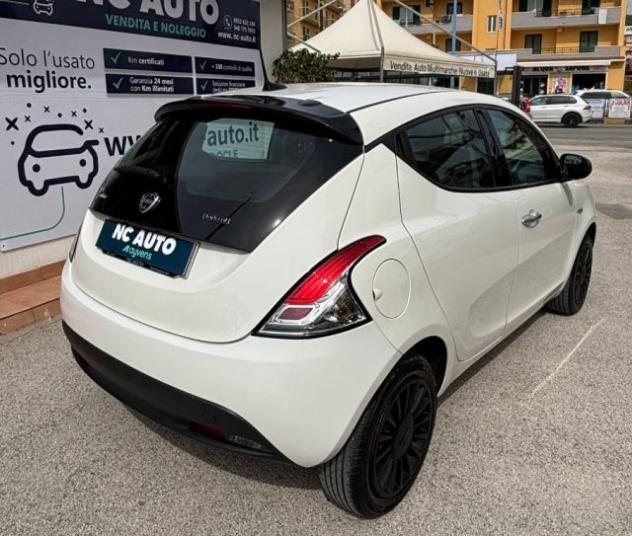 LANCIA Ypsilon 1.0 FireFly 5 porte S&S Hybrid Silver rif. 24046468 - Foto 3