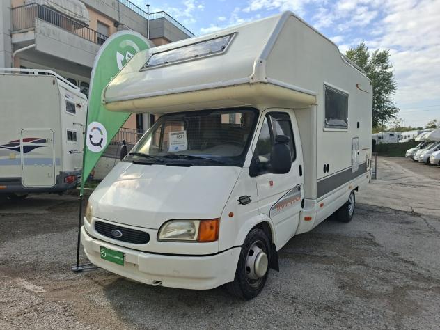 CAMPER ELNAGH FORD MANSARDATO 6 POSTI DINETTE POSTERIORE FOTOVOLTAICO GEMELLATO POSTERIORE CAMPEGGIO USATI GENERALI 1821 - Foto 2