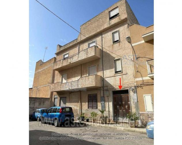 IMMOBILI-IMMOBILE RESIDENZIALE-VIA ETNA,18
