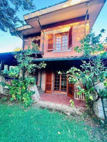 Casa semindipendente in vendita a Montignoso 370 mq Rif: 1199552 - Foto 9