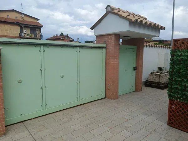 SELVA CANDIDA MONOLOCALE ARREDATO CON GIARDINO MATTONATO PRIVATO - Foto 7