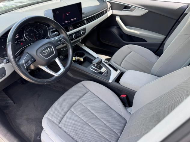 Audi A4 Avant 30 TDI/136 CV S tronic Business Advanced*EURO6 - Foto 8