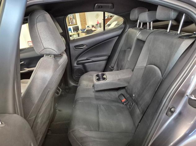 Lexus UX Hybrid 4WD Business - Foto 8