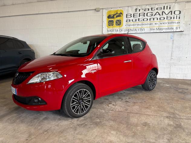 Lancia Ypsilon III 1.0 firefly HYBRID 5 Posti