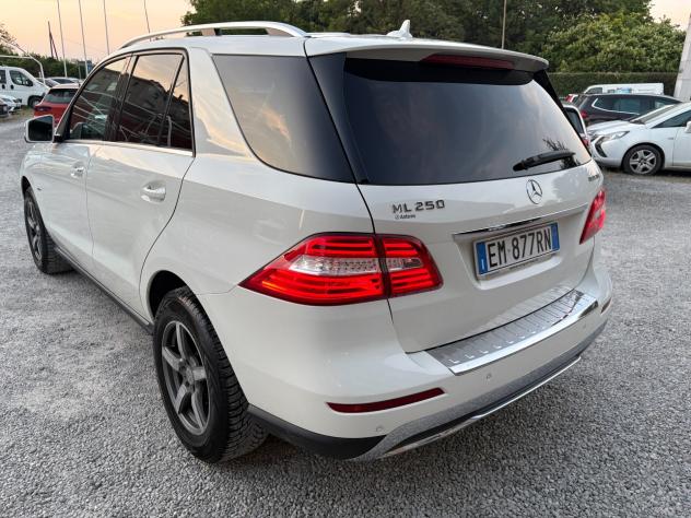 Mercedes ML 250 BlueTEC 4Matic -Unico Proprietario - Foto 8