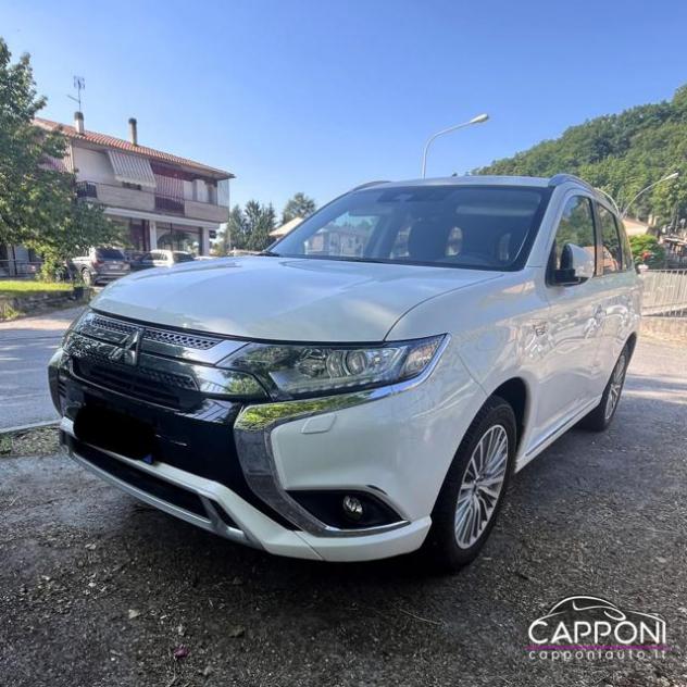 MITSUBISHI Outlander 2.4 MIVEC 4WD PHEV rif. 24112536