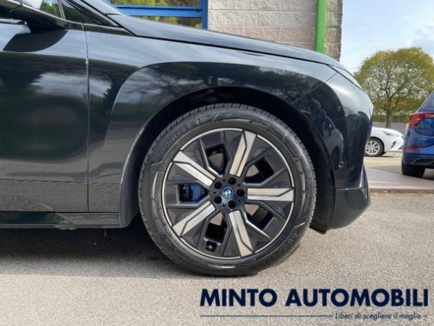 BMW iX XDRIVE 50 523CV UNIPROPRIETARIO TETTO PANORAMICO rif. 22261000 - Foto 4