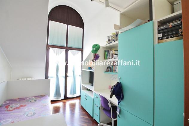 Appartamento mansardato di tre locali oltre servizi - Foto 11
