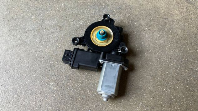 Motorino alzacristallo anteriore SX Alfa Romeo Giulietta (1060735) - Foto 2
