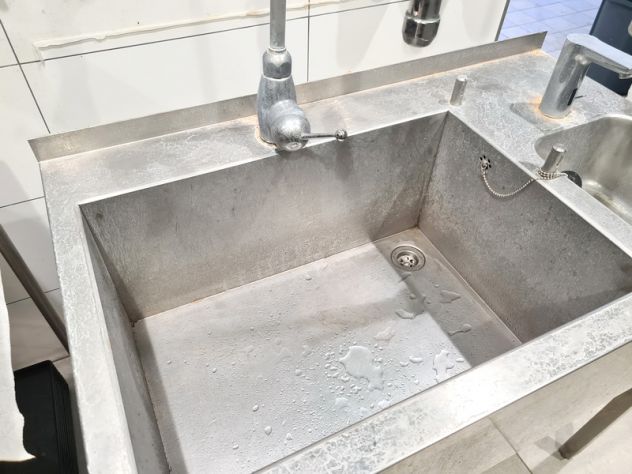 lavatoio professionale più lavamani inox usato - Foto 2
