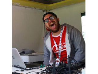 ANIMATORE TURISTICO TECNICO AUDIO/LUCI-DJ