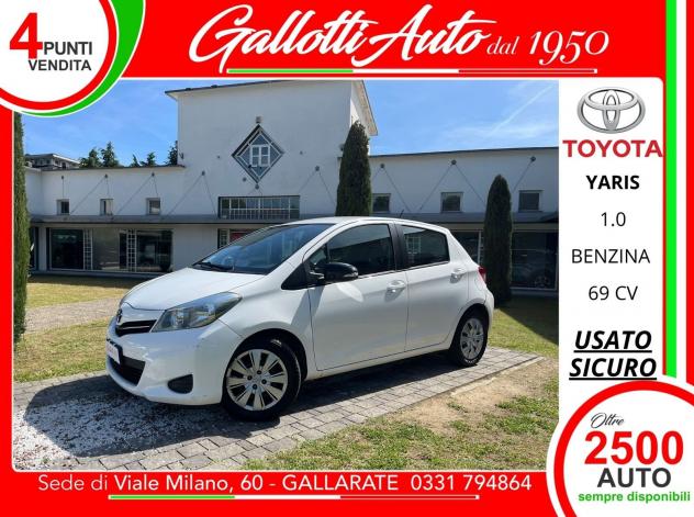 Toyota Yaris 1.0 Lounge