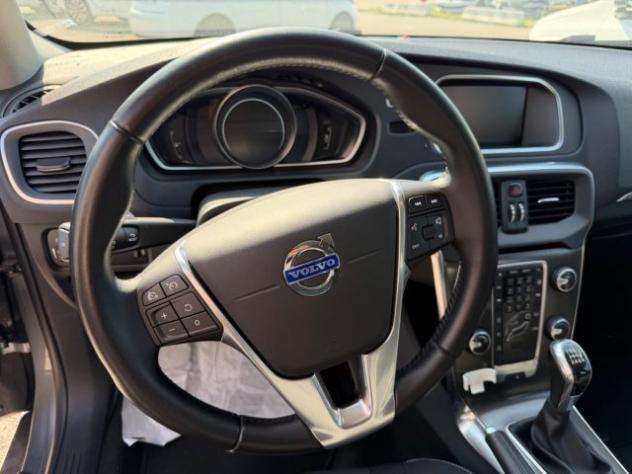 VOLVO V40 D3 Momentum rif. 23829529 - Foto 9