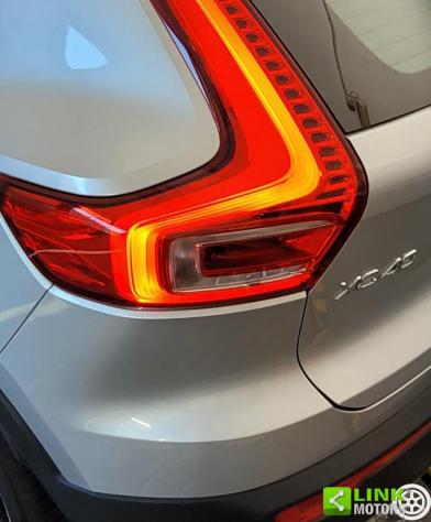 VOLVO XC40 D4 AWD Geartronic R-design rif. 24074485 - Foto 10