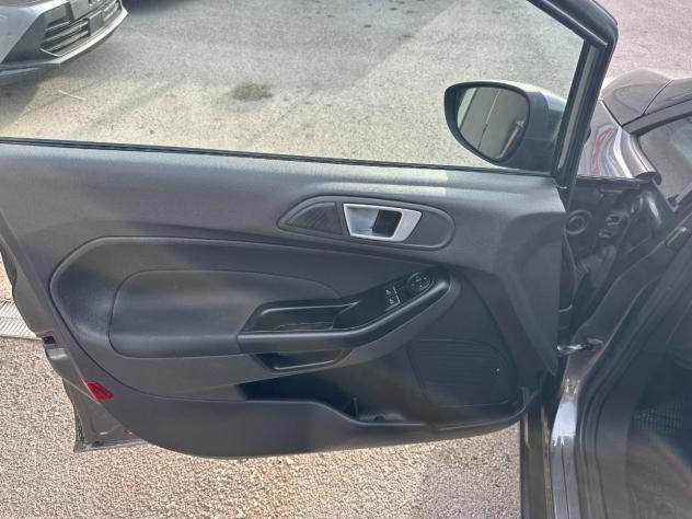 Ford Fiesta 5 Porte Fiesta 5p 1.5 tdci Business 75cv E6 - Foto 9